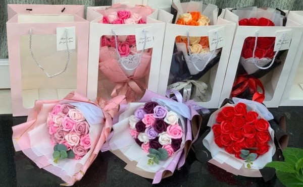 Kinh doanh hoa sáp valentine