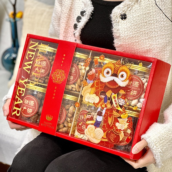 Trung Quốc là trung tâm sản xuất lớn của thế giới, đáp ứng hầu hết nhu cầu về quà tặng – phụ kiện với ưu điểm nổi bật: