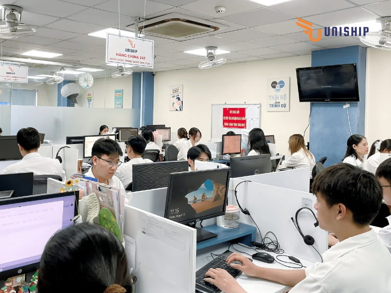 Vận chuyển hàng Trung Quốc nhanh chóng, minh bạch tại Uniship Logistics