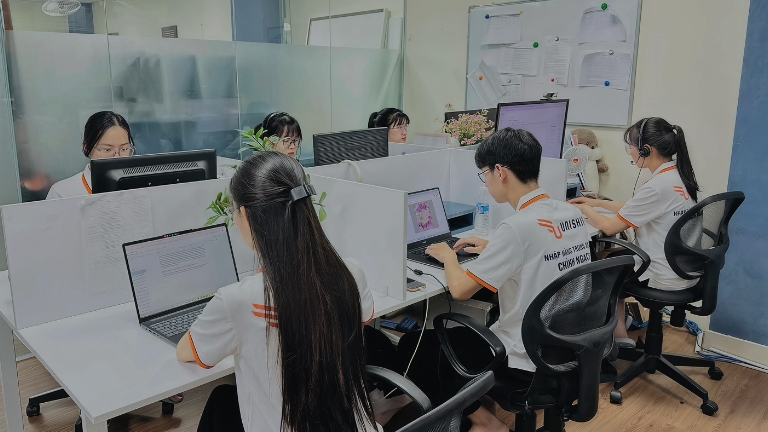 Uniship Logistics - Giải pháp nhập khẩu ghế trẻ em ô tô chính ngạch Trung Quốc trọn gói
