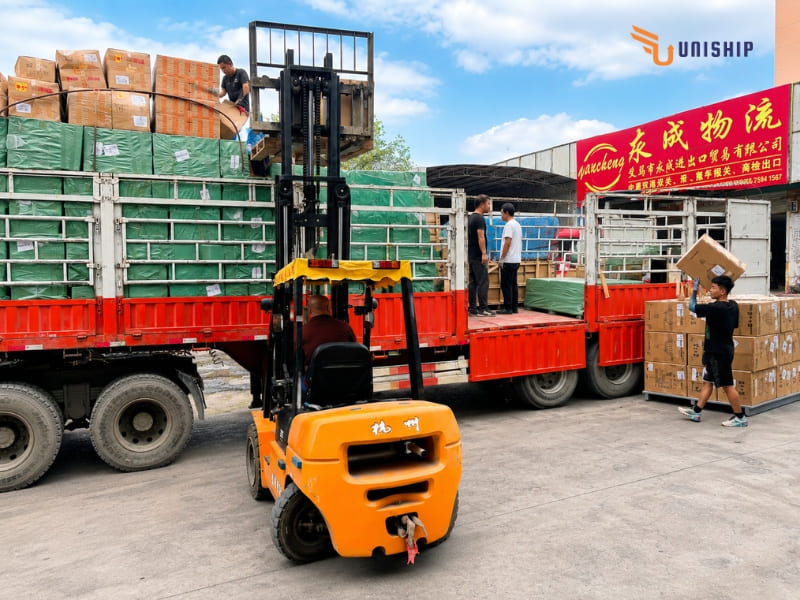 Vận chuyển hàng hóa đường bộ từ Uniship Logistics